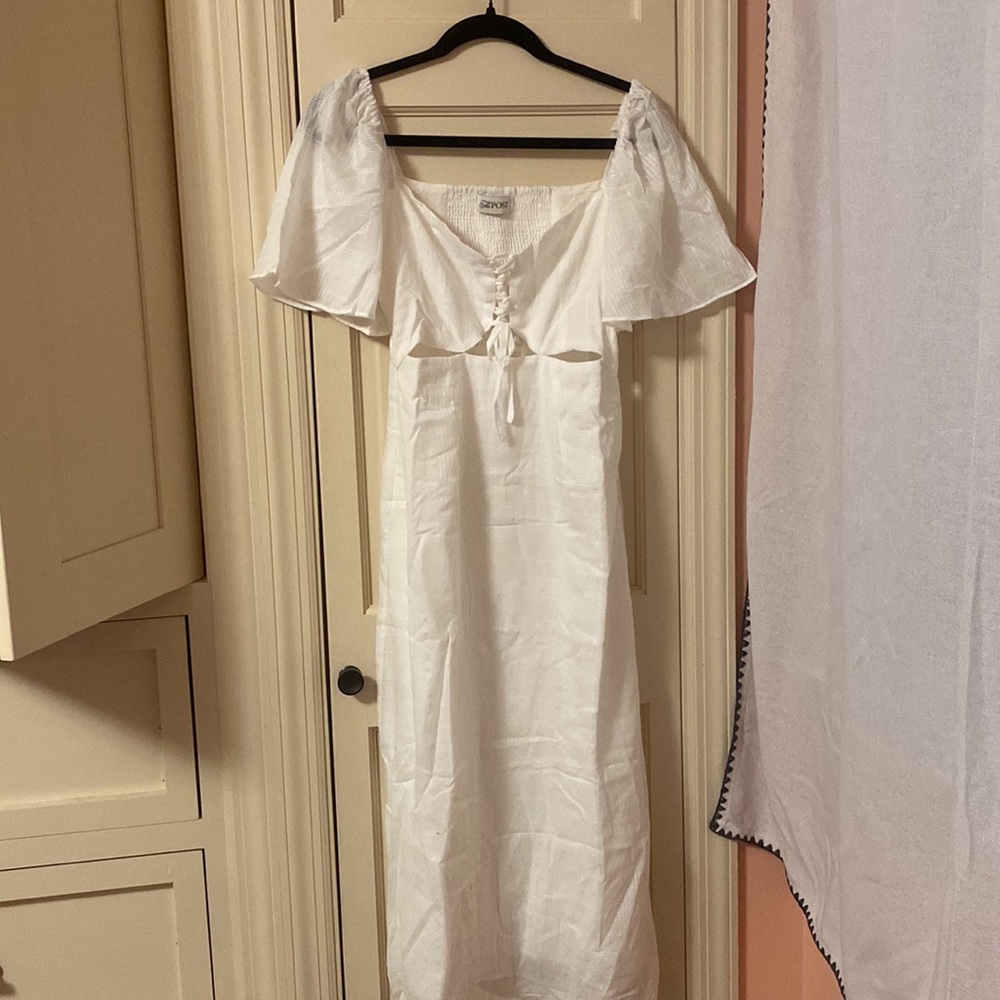 The Post - Kassidy White Midi Dress - Small